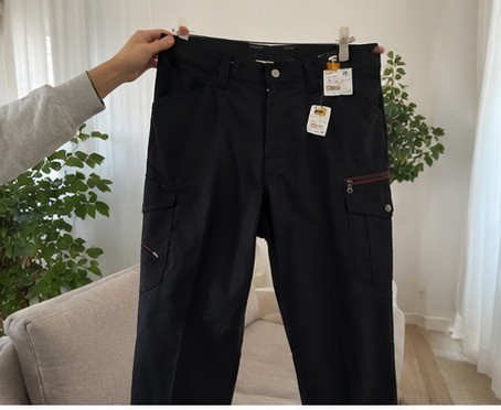 ワークマン カーゴパンツ メンズ 着用イメージ